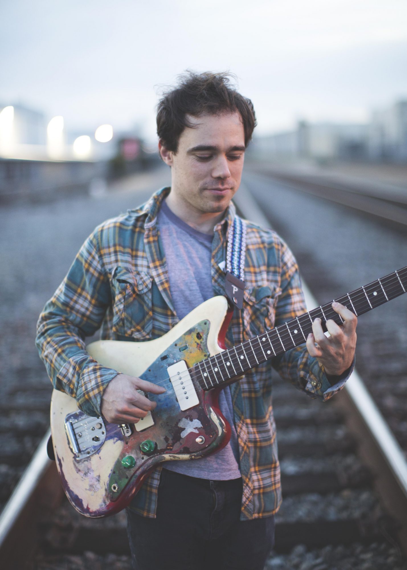 Meet Avi Buffalo - Voyage LA Magazine | LA City Guide