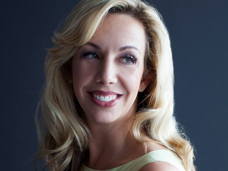 Meet Elizabeth Gore of Hello Alice - Voyage LA Magazine | LA
