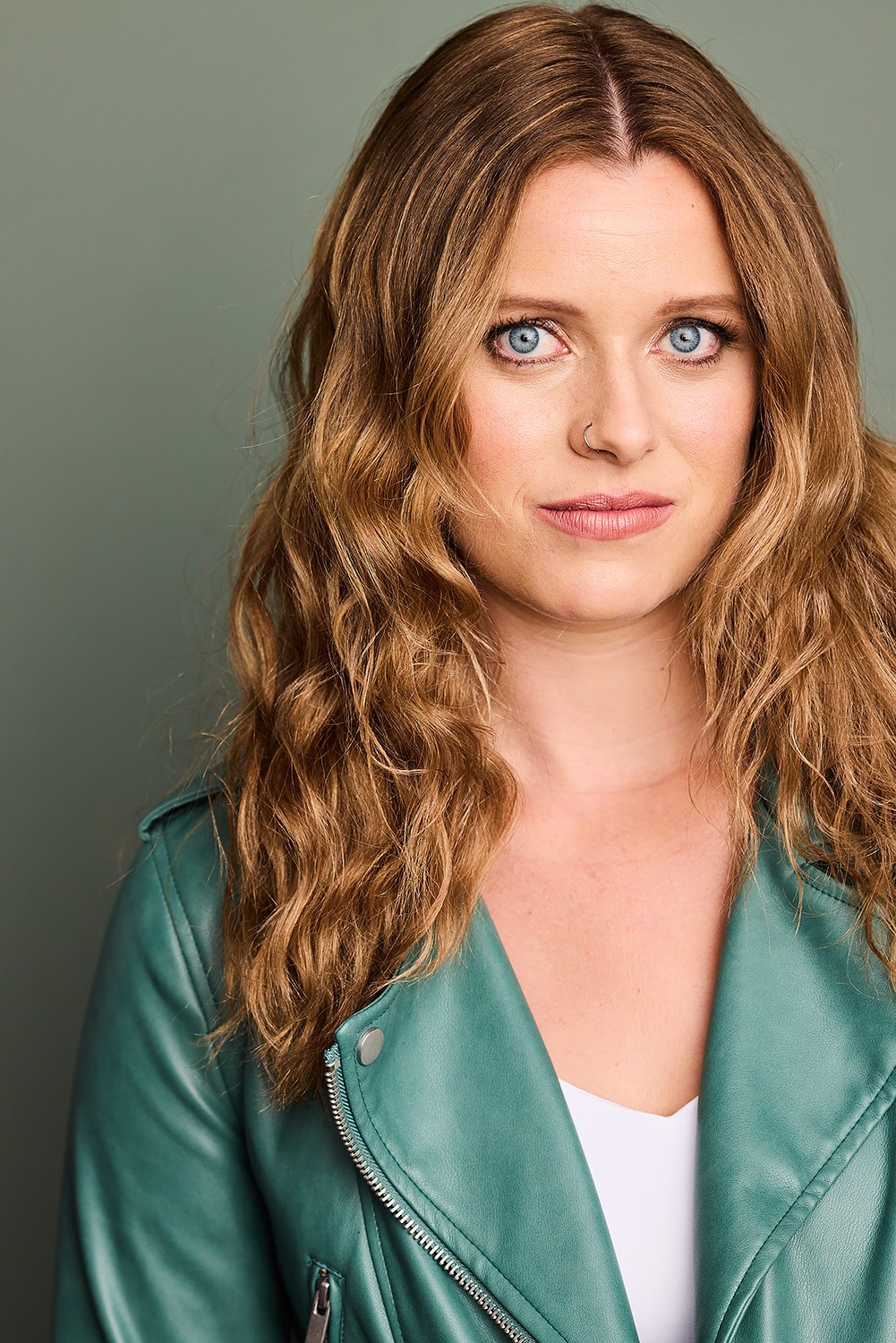 Nudist porno oilasining foto galereyasi Men seksual sikni xohlayman