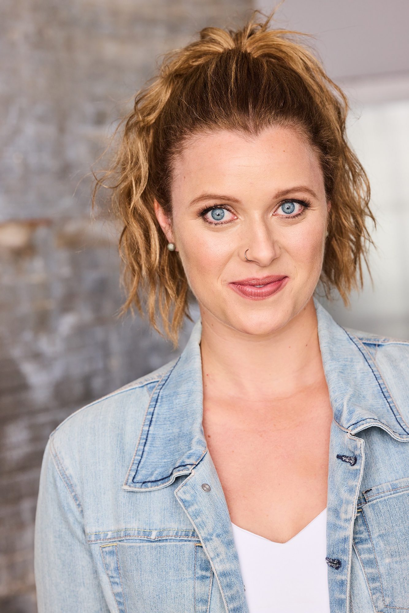 Eng katta kokraklar semiz odamlarda Dilnoza Kubaevaning ozbekcha pornografik tasvirlari