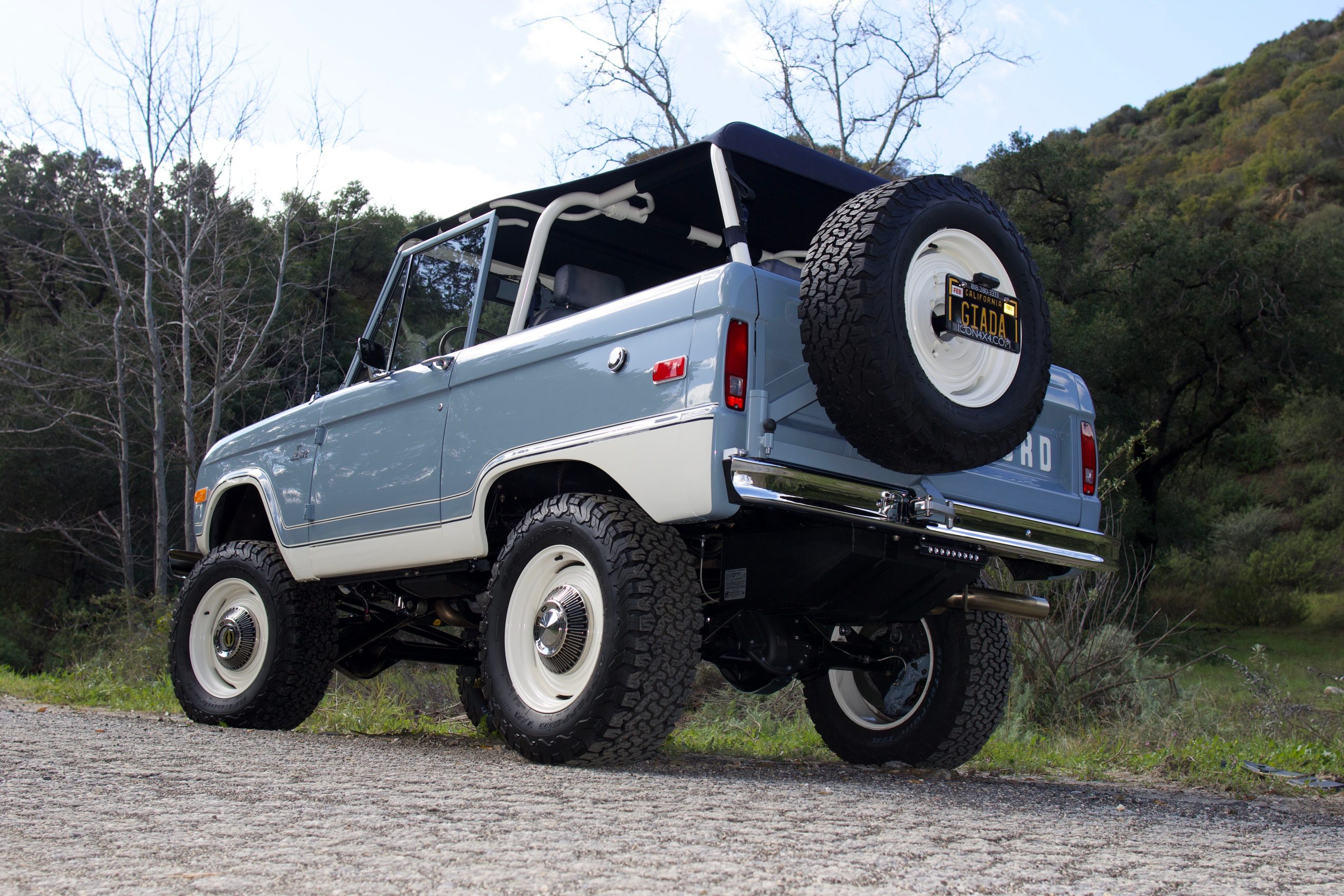 Check Out Jonathan Ward's Story - Voyage LA Magazine | LA City Guide, image size:2550x1700